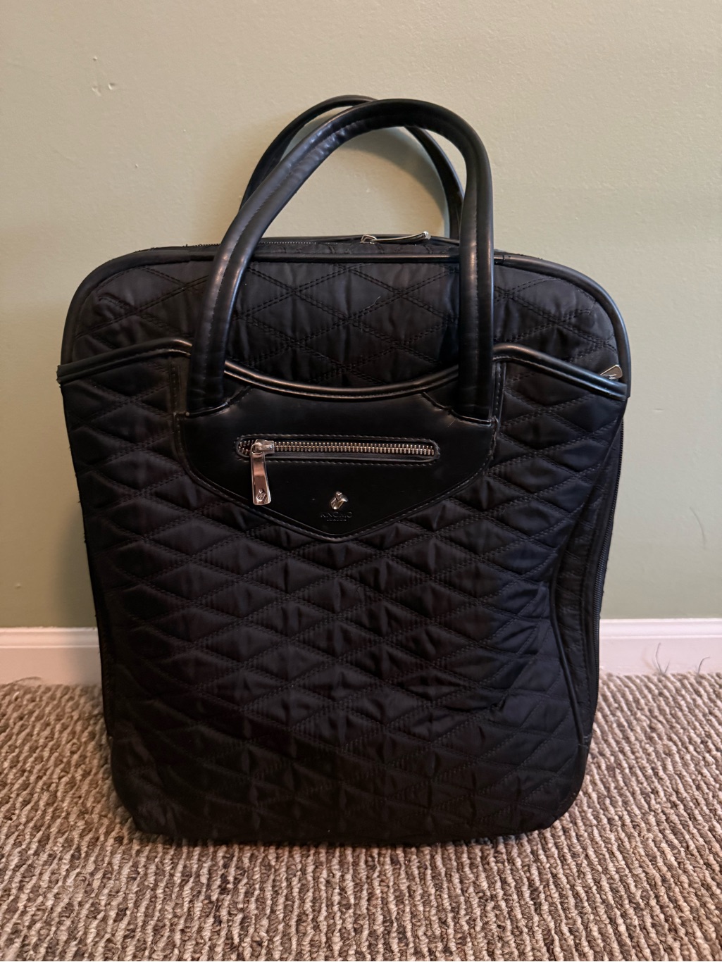 Black Quilted Laptop Tote With Top Handles